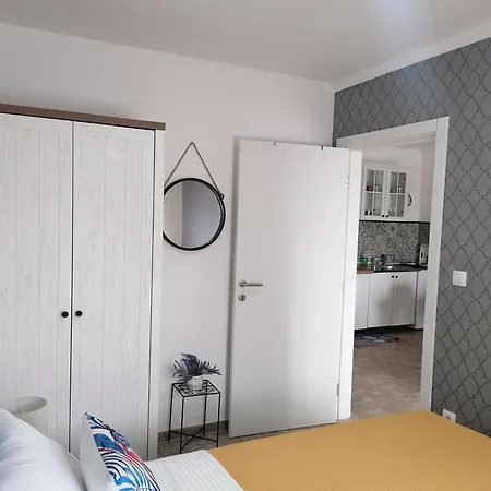Kristi Lux New 1-Bedroom Apartment With Pool, Balcony And Free Parking Veliko Gradiste Exterior photo