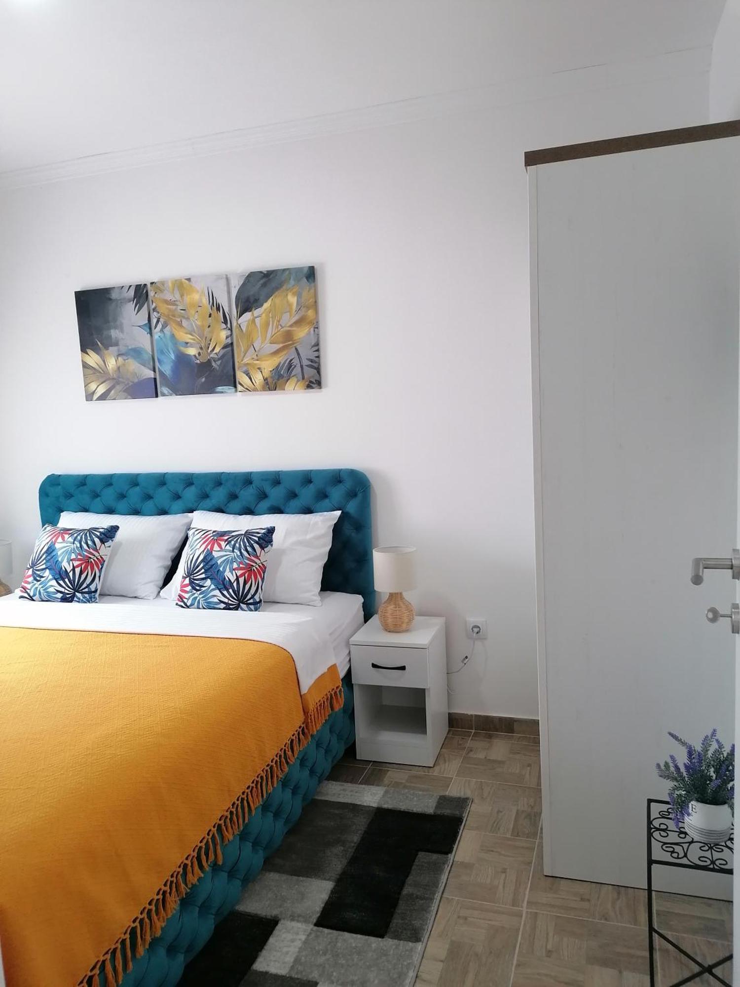 Apartment Kristi Lux New 1-bedroom With Pool, Balcony And Free Parking Veliko Gradiste