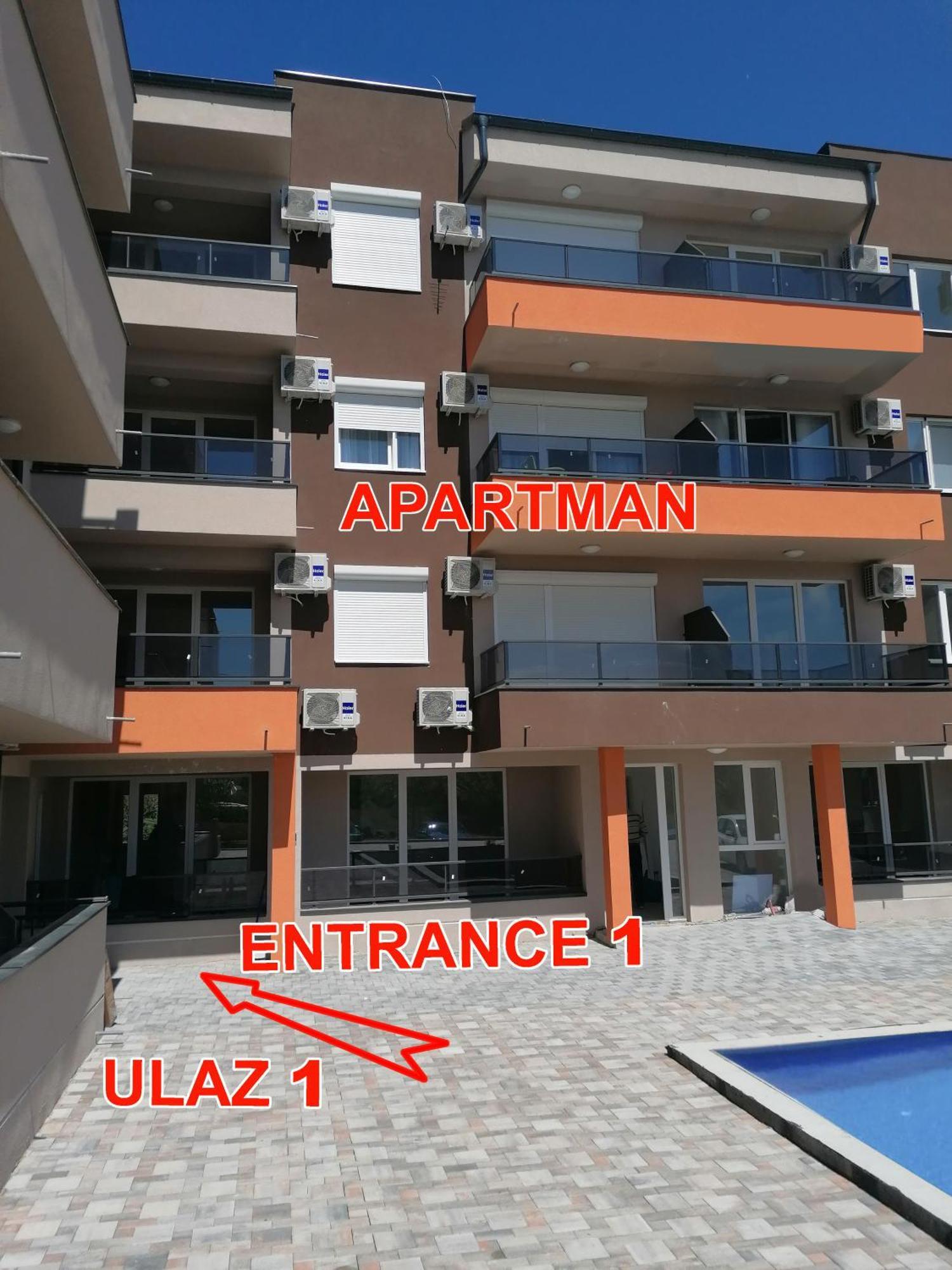 Kristi Lux New 1-bedroom With Pool, Balcony And Free Parking Veliko Gradiste
