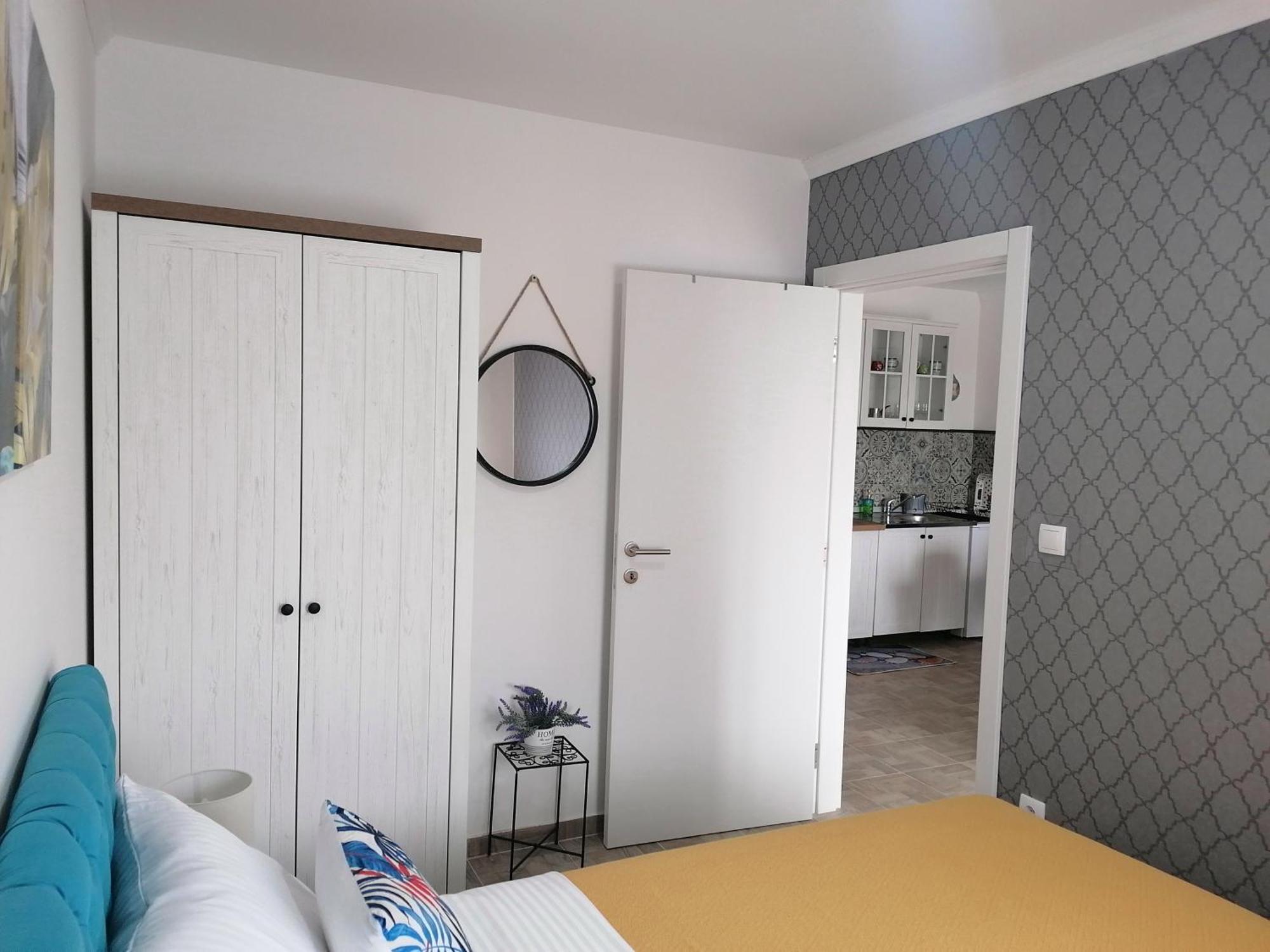 Apartment Kristi Lux New 1-bedroom With Pool, Balcony And Free Parking